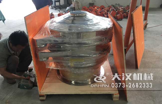 米粉振動篩粉機(jī) 米粉振動篩粉機(jī)